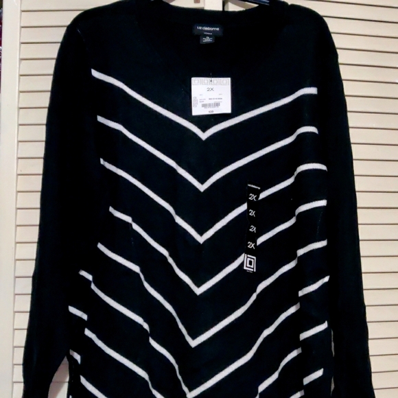 Liz Claiborne Long Sleeve Chevron Sweater - Plus - Picture 2 of 9